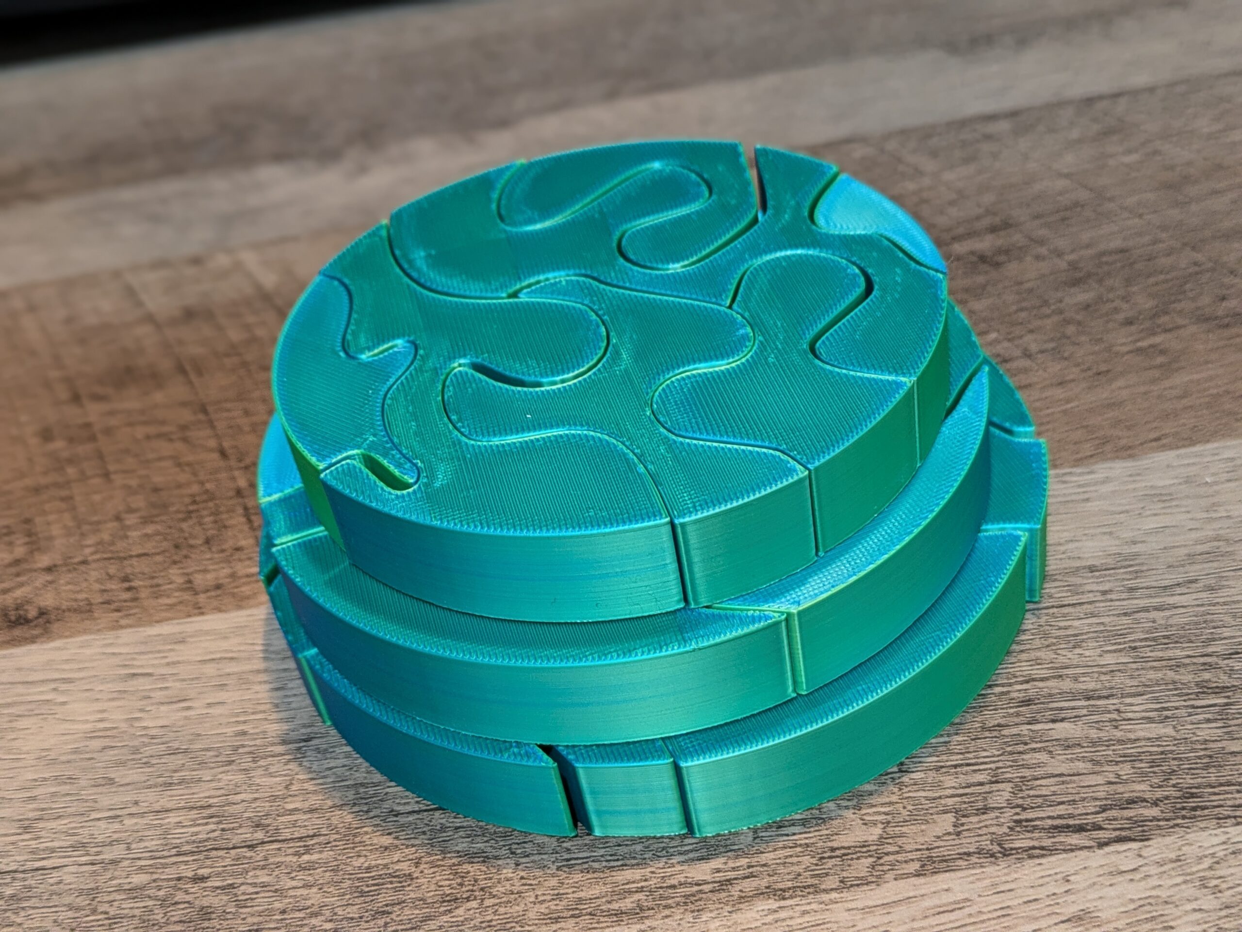 STACKING DISKS PUZZLE